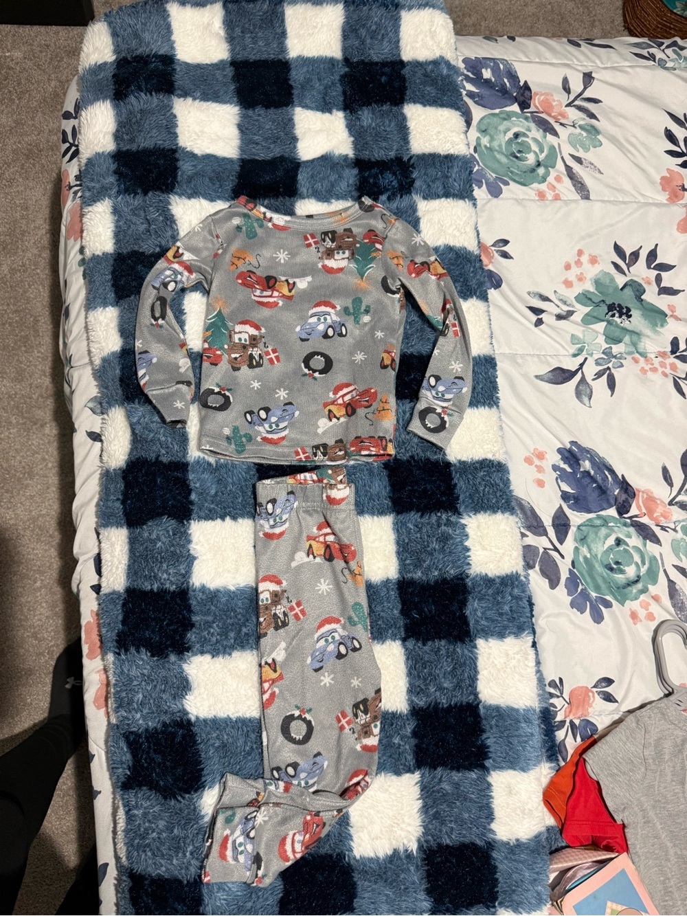 Disney Gray Holiday Cars Pajama Set 3T